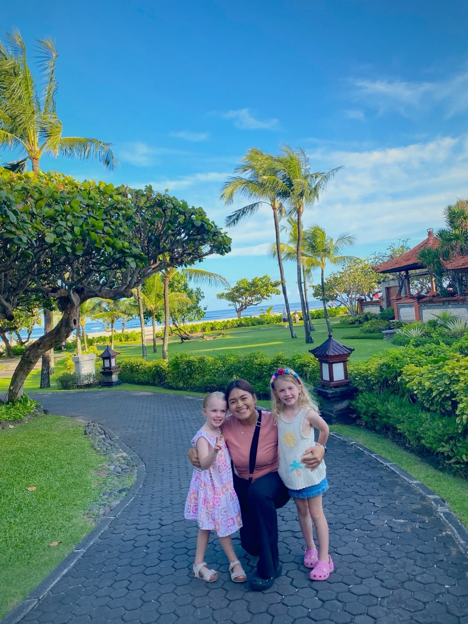 Anya Dewi, Bali Sunshine caregiver